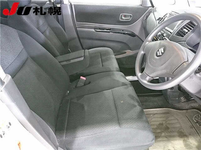 SUZUKI PALETTE 2010