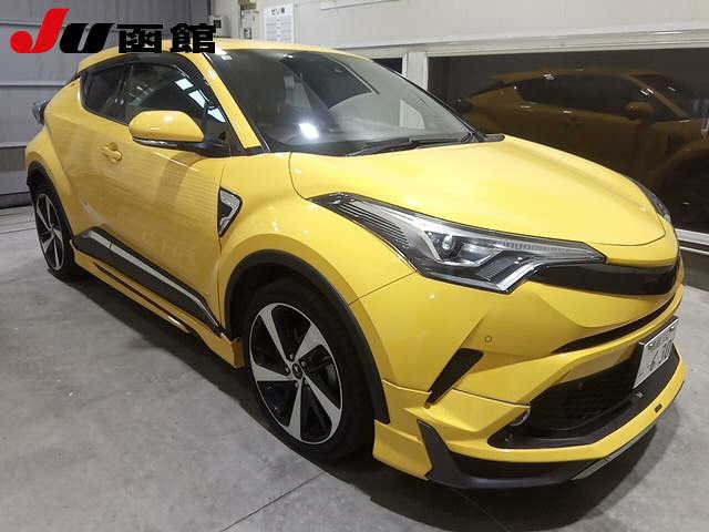 TOYOTA C-HR 2016
