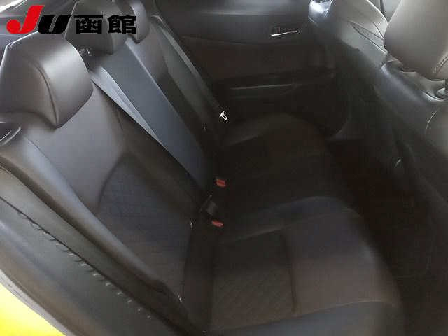 TOYOTA C-HR 2016