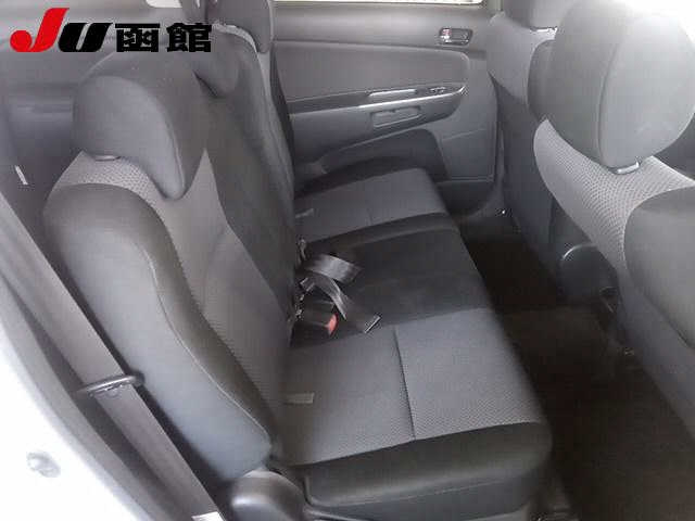 TOYOTA WISH 2008