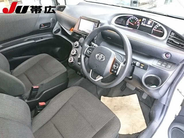 TOYOTA SIENTA 2019