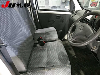 DAIHATSU HIJET VAN 2015