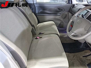 DAIHATSU TANTO 2008