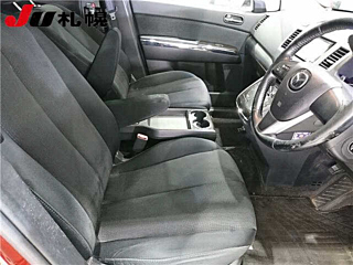 MAZDA MPV 2010