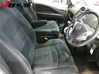 NISSAN SERENA 2014