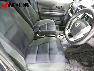 TOYOTA AQUA 2015