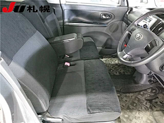 DAIHATSU TANTO 2009
