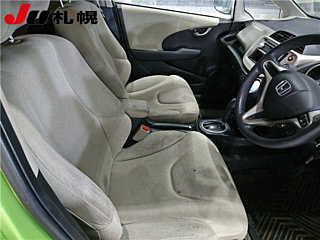 HONDA FIT 2010