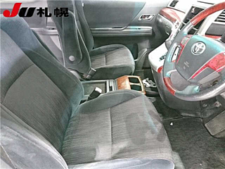 TOYOTA VELLFIRE 2008