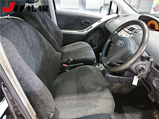 TOYOTA VITZ 2008