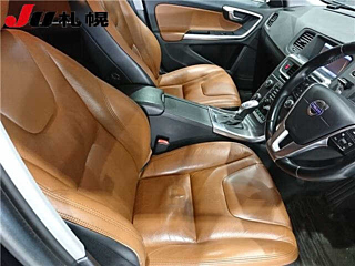 VOLVO V60 2013