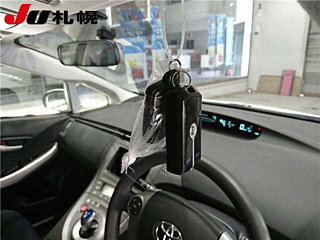 TOYOTA PRIUS 2012