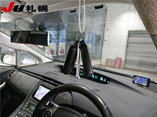 TOYOTA PRIUS 2011