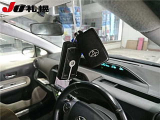 TOYOTA AQUA 2012
