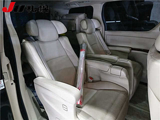 TOYOTA ALPHARD 2008