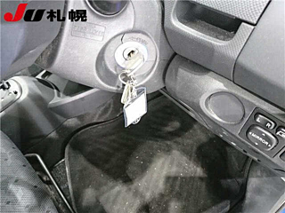 TOYOTA VITZ 2008