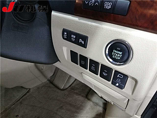 TOYOTA ALPHARD 2008