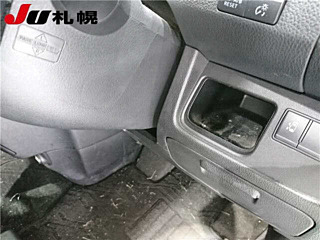 NISSAN SERENA 2013