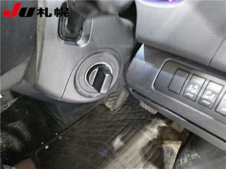 MAZDA MPV 2010