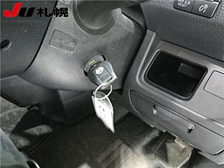 NISSAN SERENA 2014