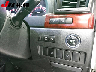 TOYOTA ALPHARD 2010