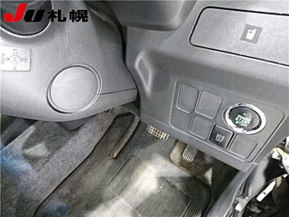 DAIHATSU MOVE 2013