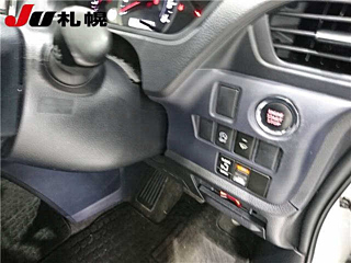 TOYOTA NOAH 2014