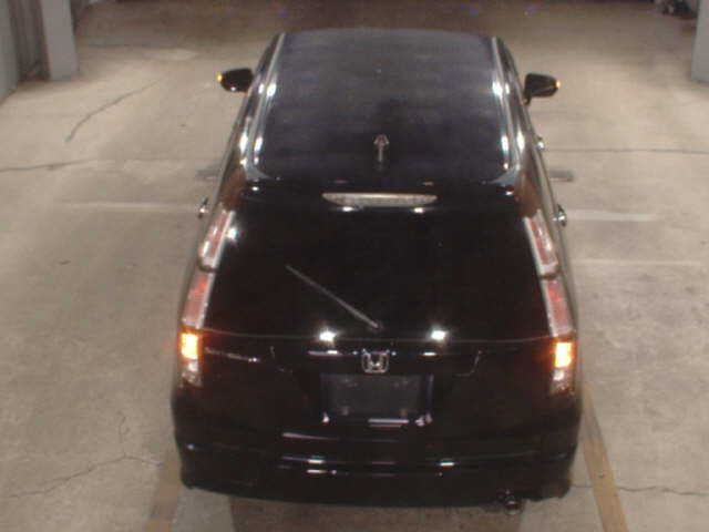 HONDA STREAM 2010