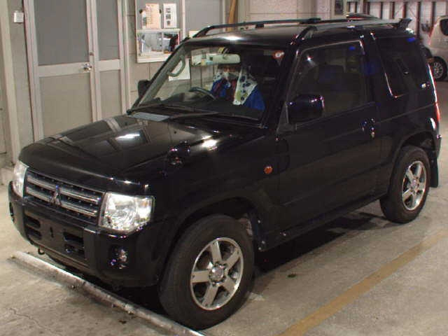 MITSUBISHI PAJERO MINI 2012