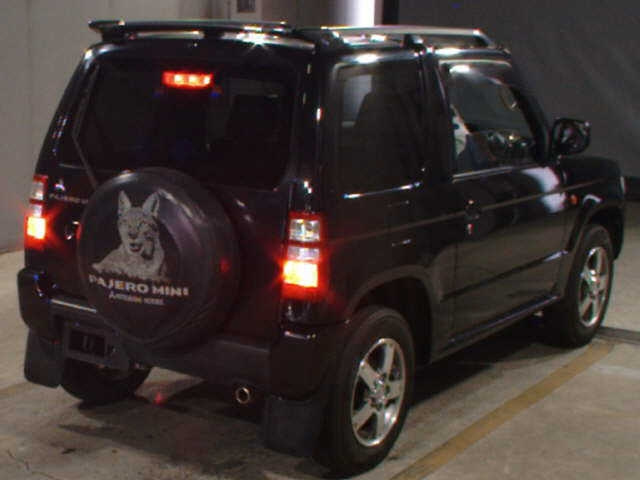 MITSUBISHI PAJERO MINI 2012