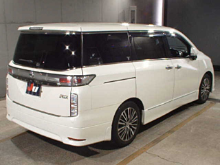 NISSAN ELGRAND 2014