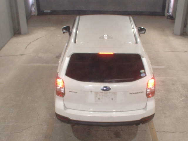 SUBARU FORESTER 2015