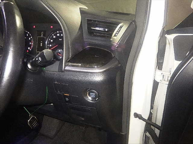 TOYOTA ALPHARD 2016