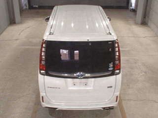 TOYOTA ESQUIRE 2015