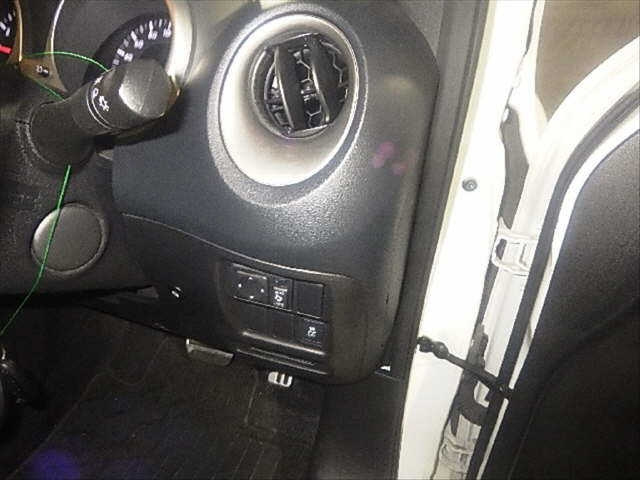 NISSAN JUKE 2015