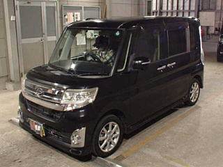 DAIHATSU TANTO 2014