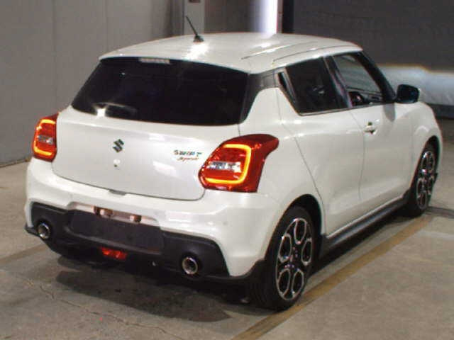 SUZUKI SWIFT 2023