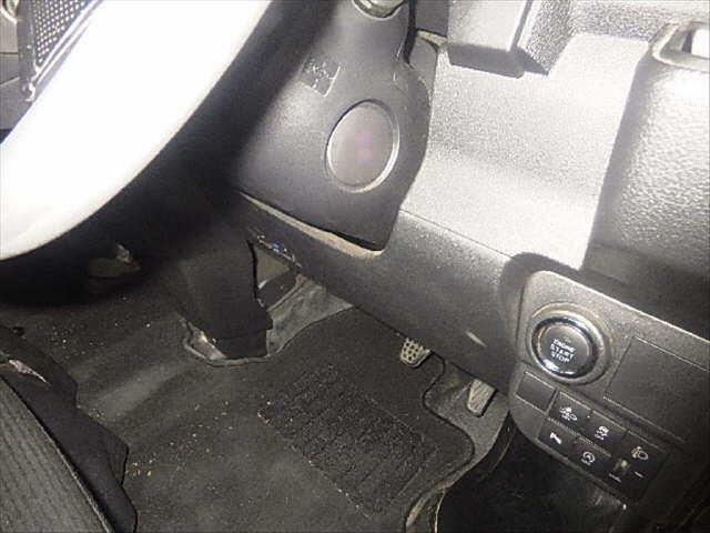 DAIHATSU HIJET VAN 2022