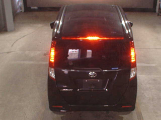 TOYOTA ROOMY 2022