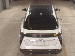TOYOTA PRIUS 2016