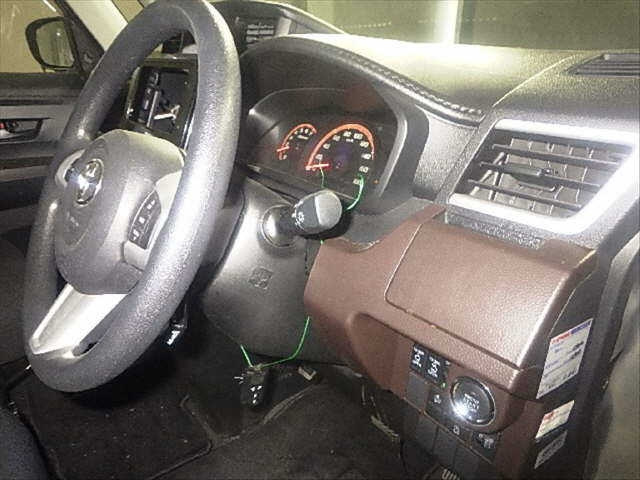 TOYOTA TANK 2017
