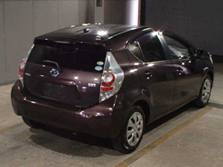 TOYOTA AQUA 2014