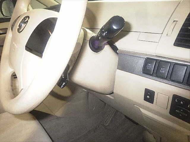 TOYOTA ESTIMA HYBRID 2014