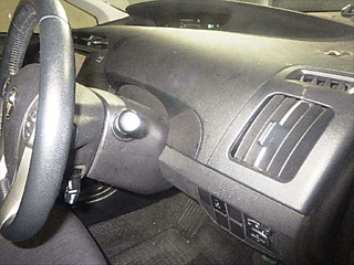TOYOTA PRIUS 2013