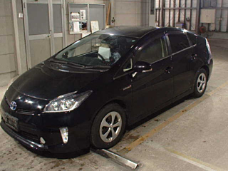 TOYOTA PRIUS 2013