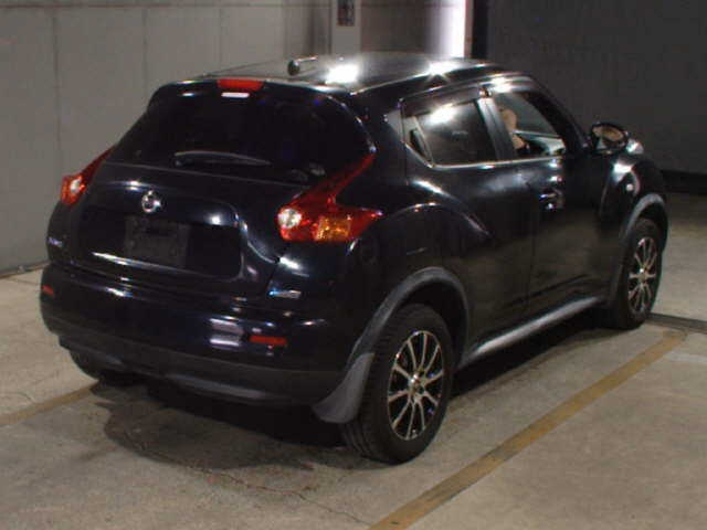 NISSAN JUKE 2010
