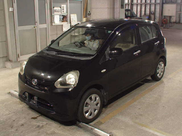 DAIHATSU MIRA E S 2013