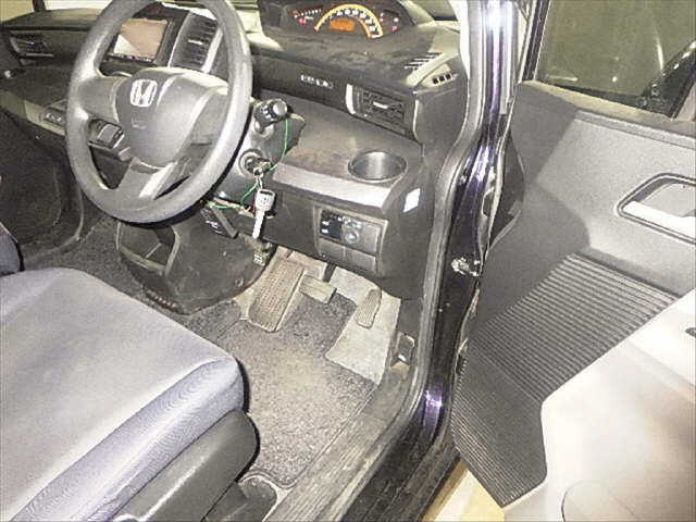 HONDA FREED 2008