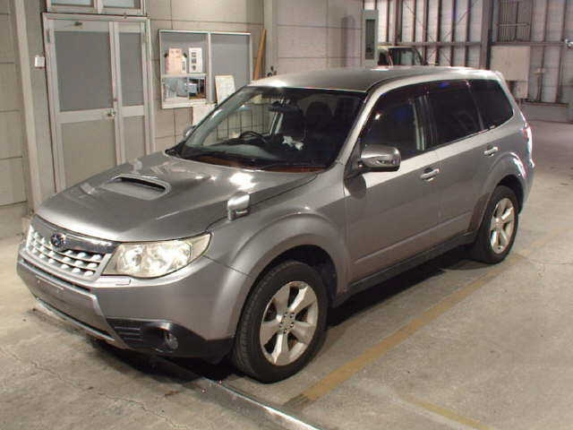 SUBARU FORESTER 2011