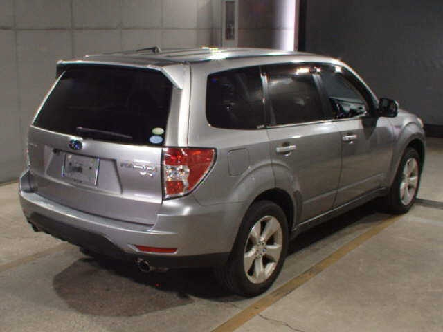 SUBARU FORESTER 2011